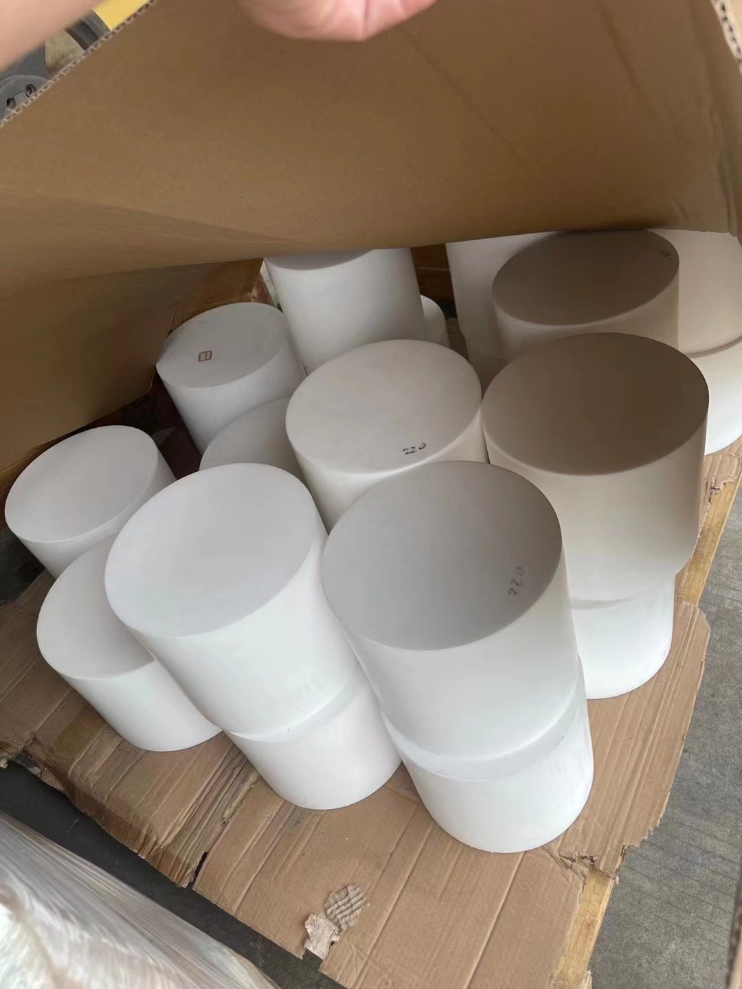 Fabricant de feuilles de PTFE Usine de feuilles de joint en PTFE - Fournisseur Paidu