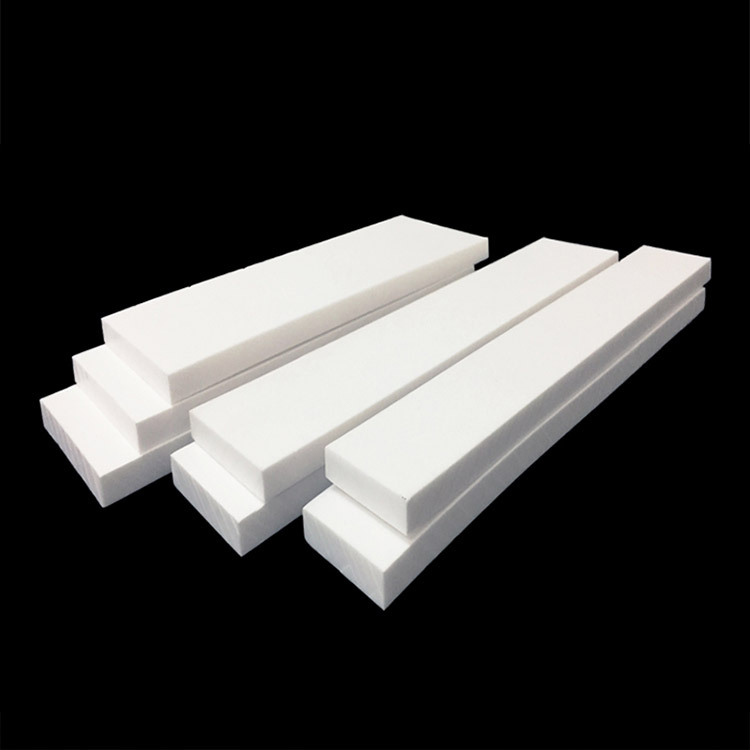 Feuilles de PTFE découpées sur mesure – Adaptées avec précision à vos spécifications