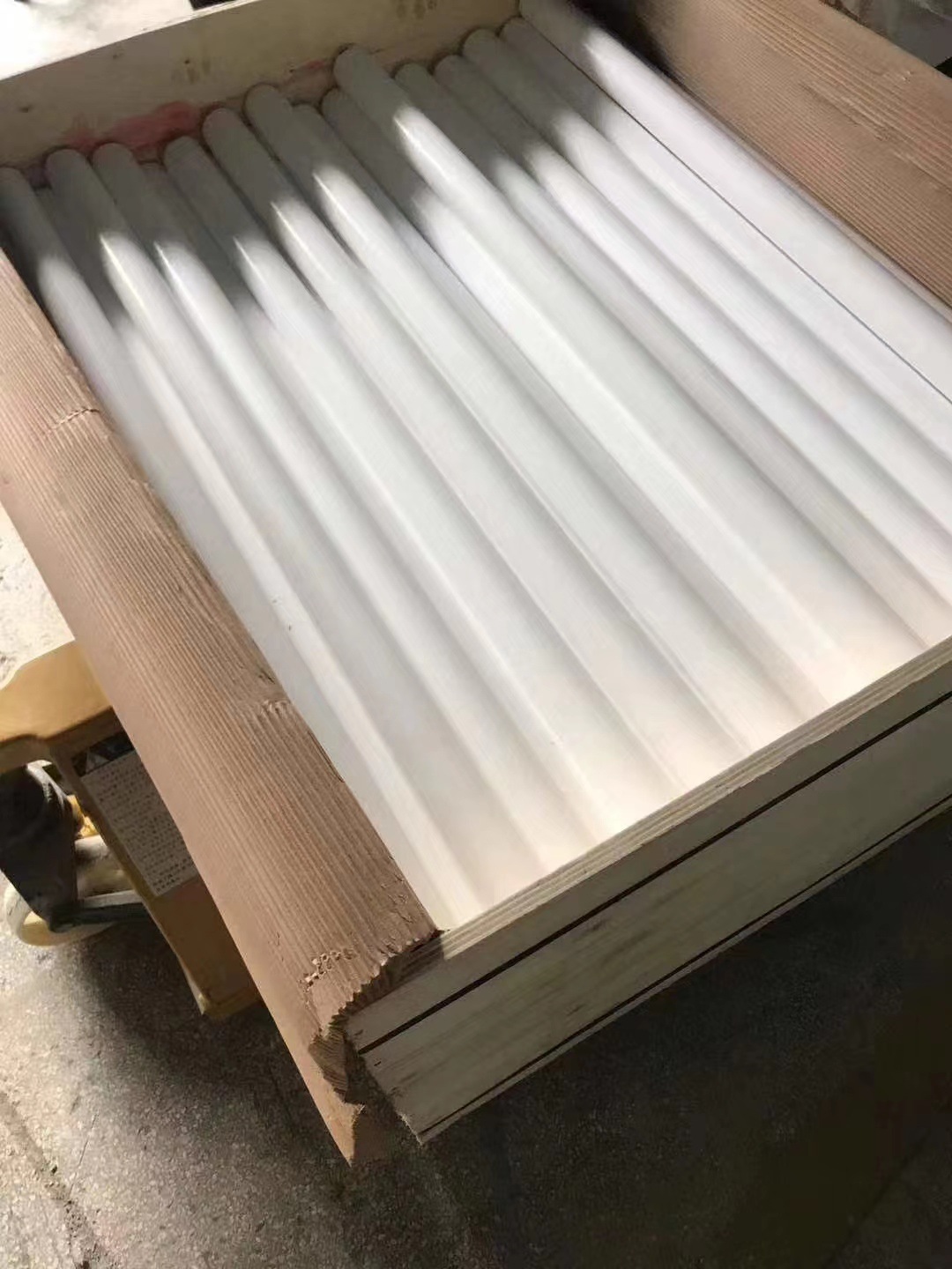 Fournisseur et fabricant de tiges en PTFE blanc-Paidu Group